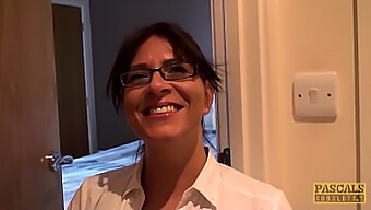 Amber Rodgers, En Grov Milf, Får En Anal Ansiktsbehandling Og Deepthroat I Denne Eksplisitte Videoen